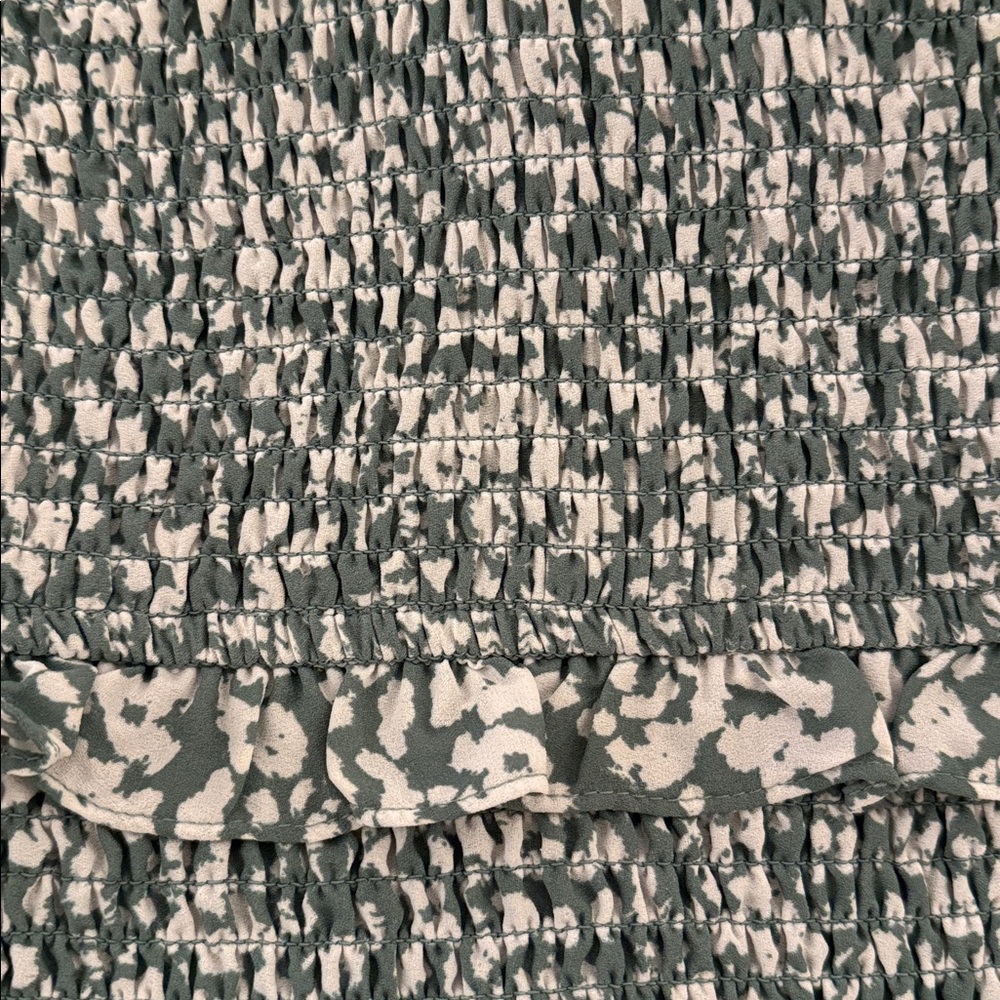 NWOT Abercrombie & Fitch Smocked Mini Dress - Picture 9 of 9